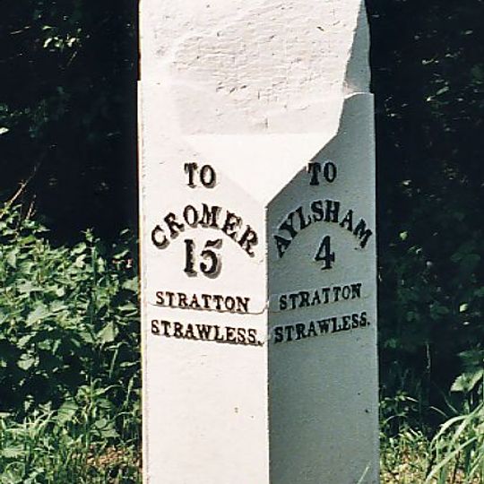 Milepost, 100m N of jct with Shortthorn Rd