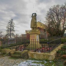 Pomník padlým v Drahanovicích v parku