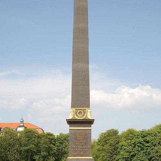 Obelisk, Vaterländisches Denkmal auf dem Löwenwall