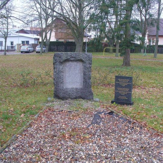 Pomník padlým v Dubici u České Lípy