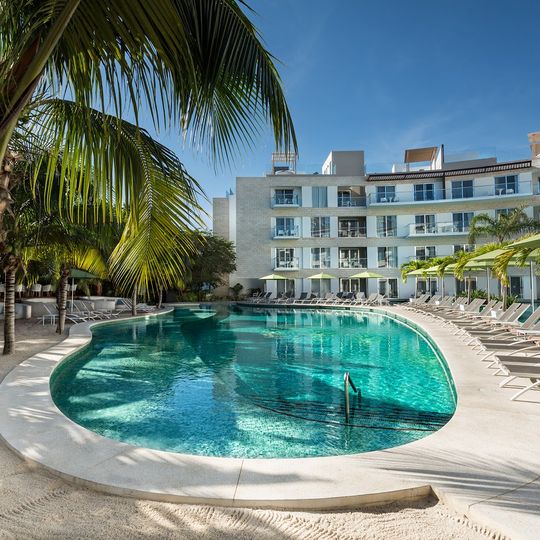 The Fives Beach Hotel & Residences