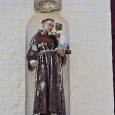 Kapliczka przydrożna, rzeźba