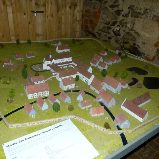 Sachgesamtheit Zisterzienserkloster Altzella, mit den Einzeldenkmalen: Ruinen der Klosterkirche, der Klausur und