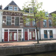 Weaze 25, Leeuwarden