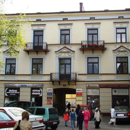 14 Daszyńskiego Square in Częstochowa