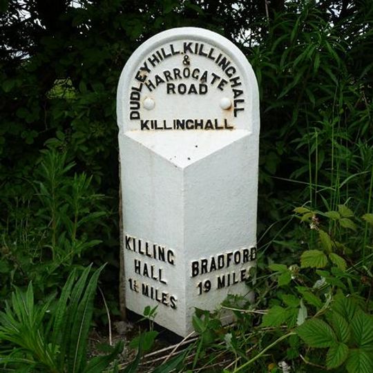 Milepost At Se 2767 5672