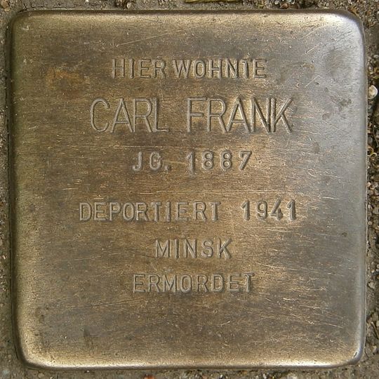 Stolperstein en memoria de Carl Frank