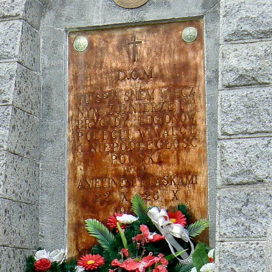 Brzustów, Masovian Voivodeship