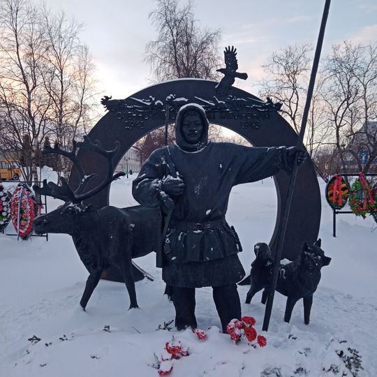 Памятник «Подвигу участников оленно-транспортных батальонов»