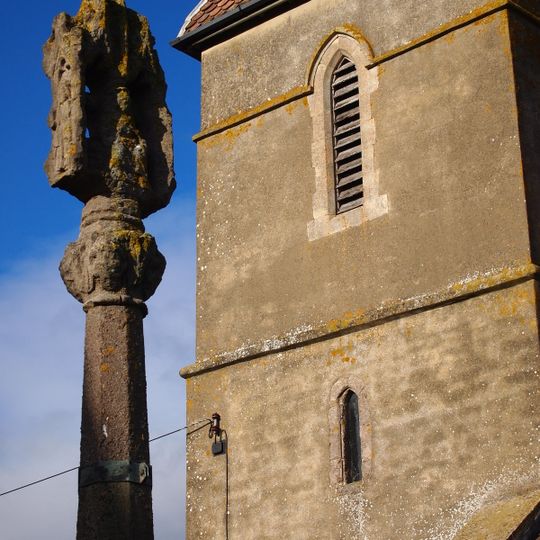 Stringston churchyard cross
