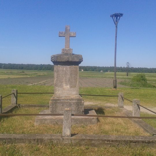 Cmentarz przykościelny w Motwicy