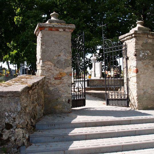 Cemetery in Kurozwęki