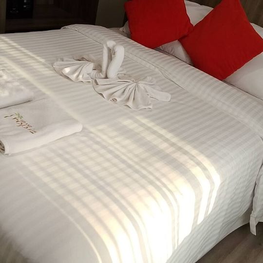 Grand Tropic Suites Hotel