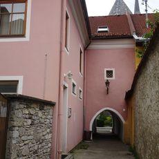 Wohn- und Geschäftshaus Pfarrgasse 2