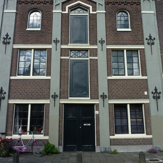 Voormalige panhuis in eclectische bouwstijl