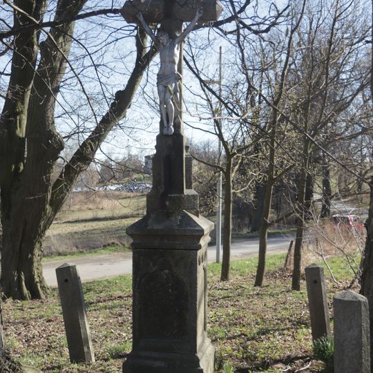 Kříž u Lípy u kaple