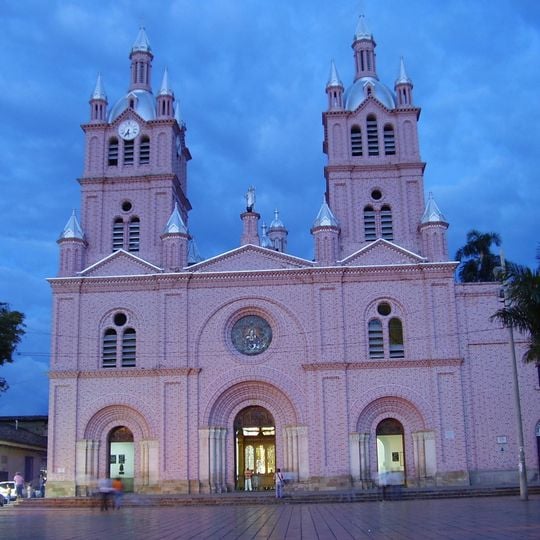Basílica Menor del Señor de los Milagros de Buga
