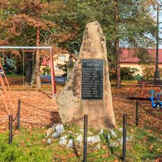 Pomník padlým v Lohenicích u Přelouče