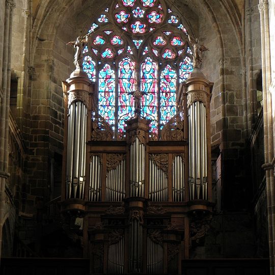 Orgue de tribune de la cathédrale Saint-Tugdual de Tréguier