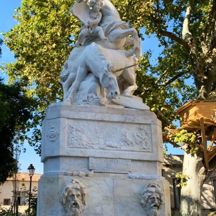 Fontana delle Unicorni