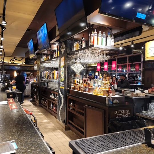 Bar Louie
