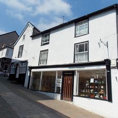 No. 6 High Street (H. W. Parker, Chemist)