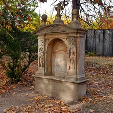 Kaplička IV. zastavení cesty Sedmi bolestí Panny Marie v Klášterci nad Ohří