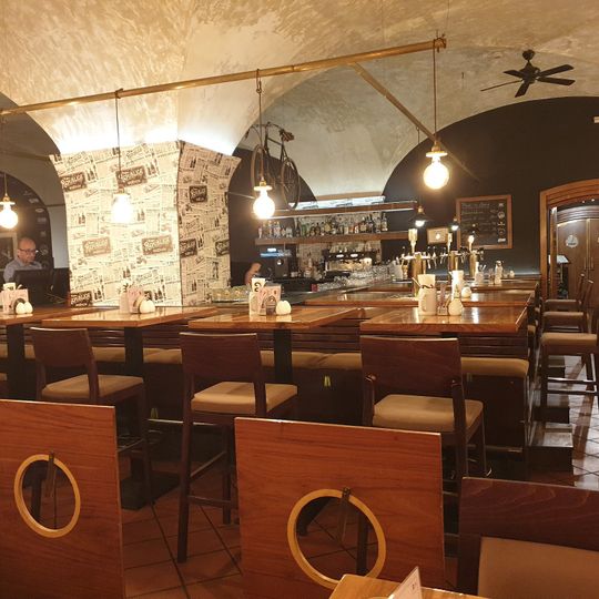 2002 Beer & Kitchen