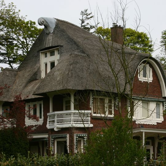 Casa Cara: woonhuis met garage