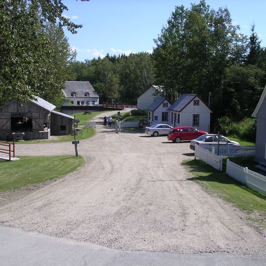 Les Éboulements Common Mill
