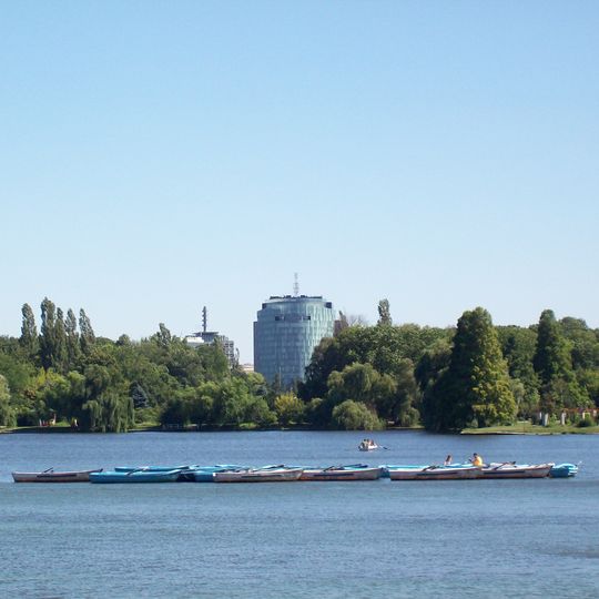 Lake Herăstrău