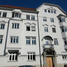 Miethaus, Verwaltungsbau