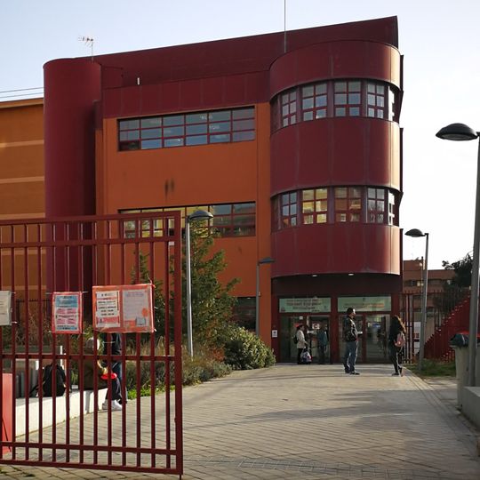 Biblioteca Pública Municipal - Manuel Vázquez Montalbán