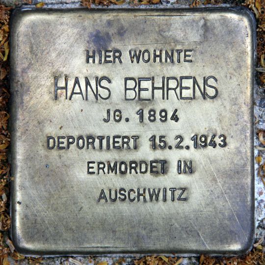 Stolperstein en memoria de Hans Behrens