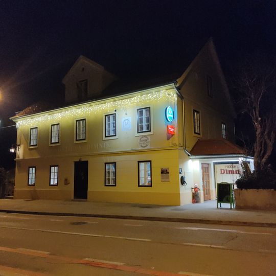 Hiša Obrtniška cesta 1