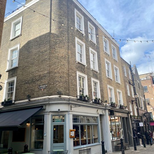 12A, Newburgh Street W1