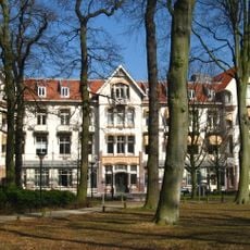 Rhijngeest: hoofdgebouw, later "Jelgersmakliniek"