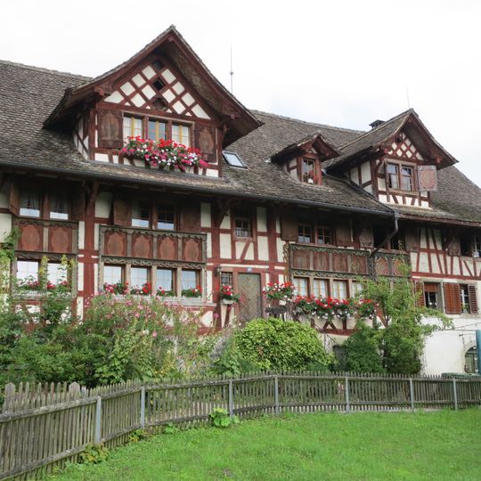 Three-part timber-framed house on Bühl