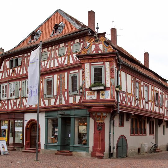 Aschaffenburger Straße 1/3