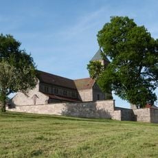 1 Linde auf dem Hohenberg