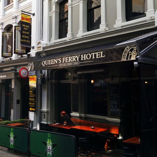 Queen's Ferry Hotel