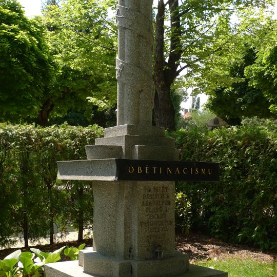 Pomník obětem světových válek ve Vršovicích