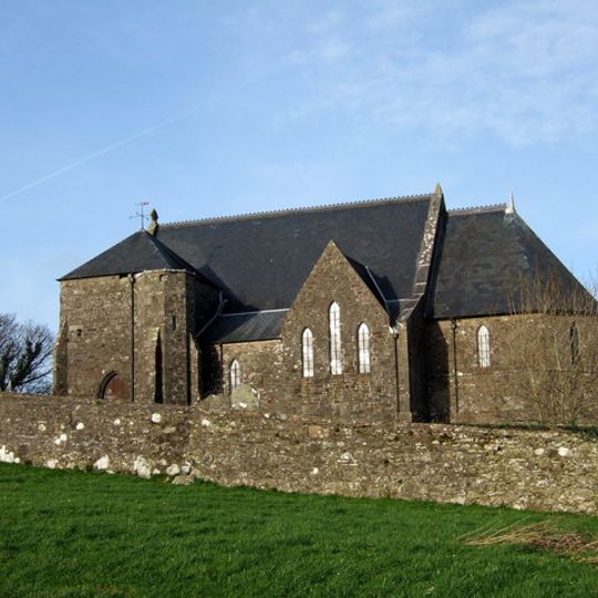 Churchyard wall at Church of the Holy Martyrs
