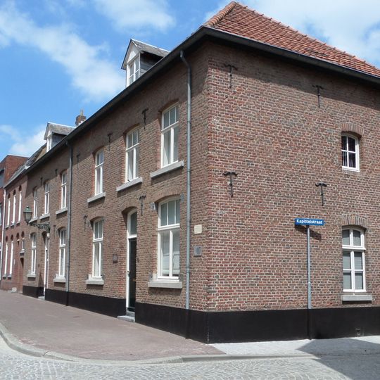 Kerkplein 14-15, Sittard