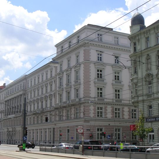 Ehem. Hotel Donau; Bundesbahndirektion