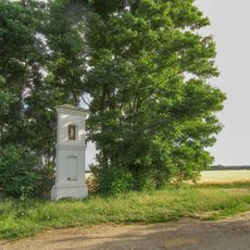 Boží muka u Hnojic na rozcestí do polí