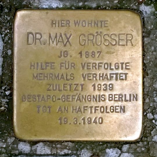 Stolperstein en memoria de Max Größer