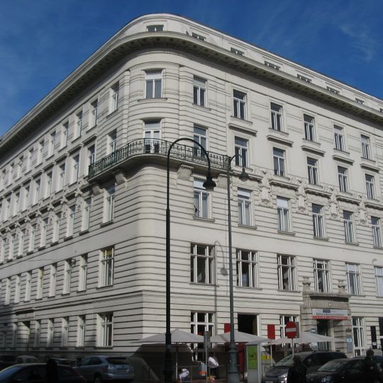 Dr.-Karl-Lueger-Platz 5