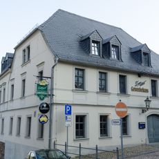 Wohnhaus in Ecklage Carl-Wilhelm-Richter-Platz 5
