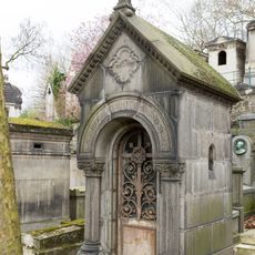 Grave of Pomey-Voinçon-Testet